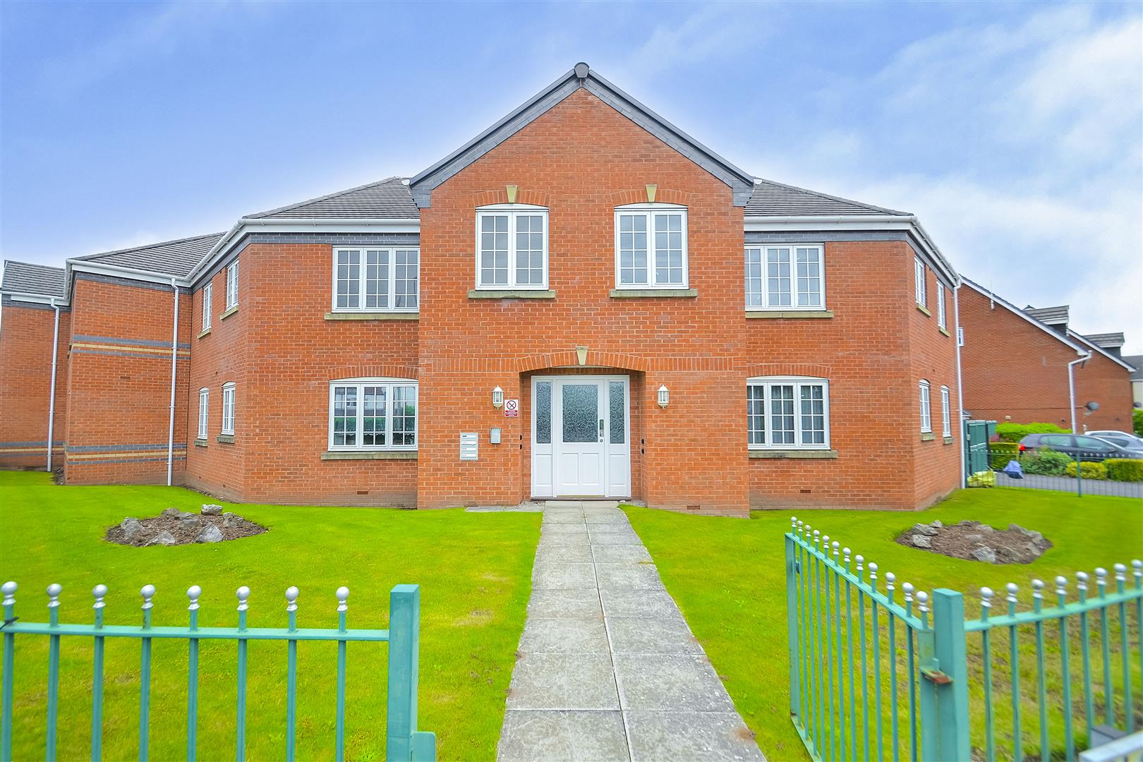 Glover Road, Castle Donington Robert Ellis Estate Agents